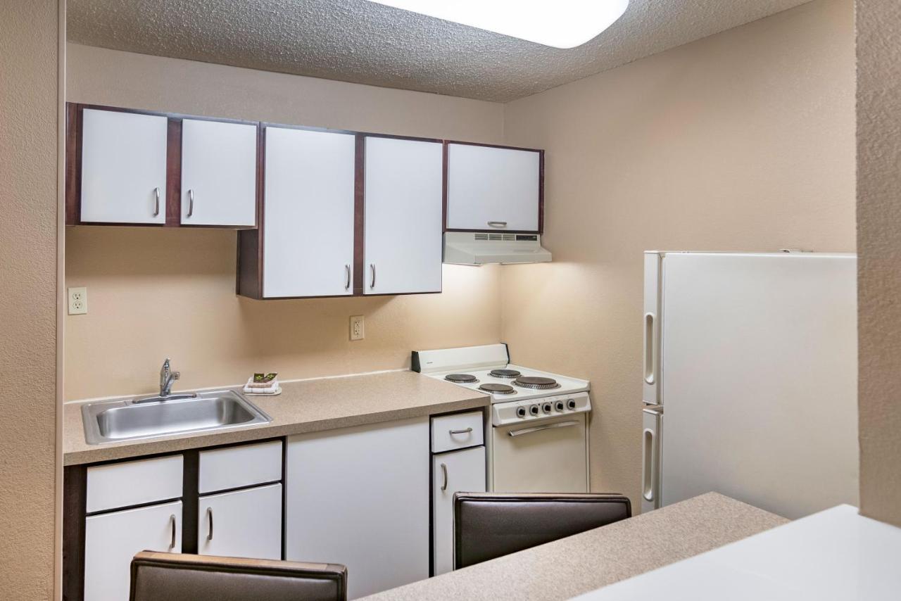 Extended America - - Northwest Hotel